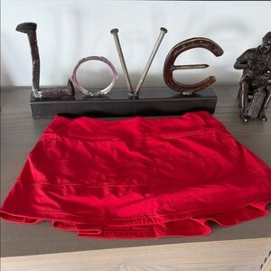 Lululemon Athletica Red Pace Rival Skirt, size 8